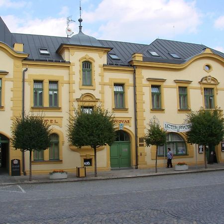 Pivovarsky Hotel Kojetín Exterior foto